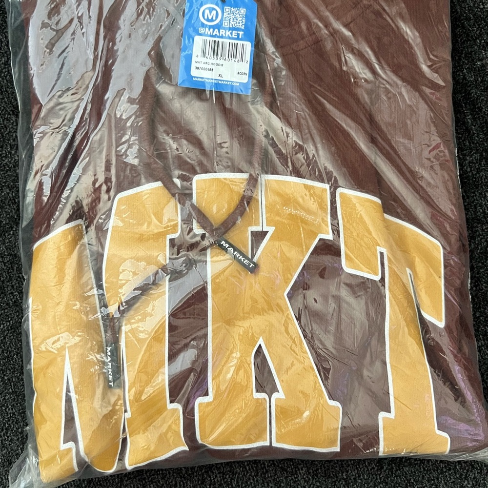 Market Arc Hoodie